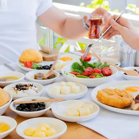 Cunda Piano ホテル