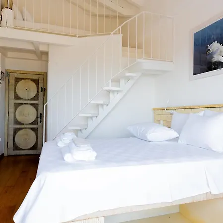 Cunda Piano ホテル *