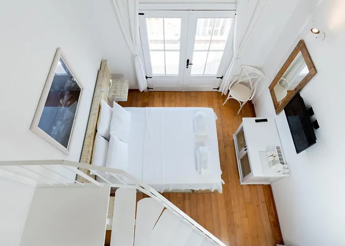 מלון Cunda Piano